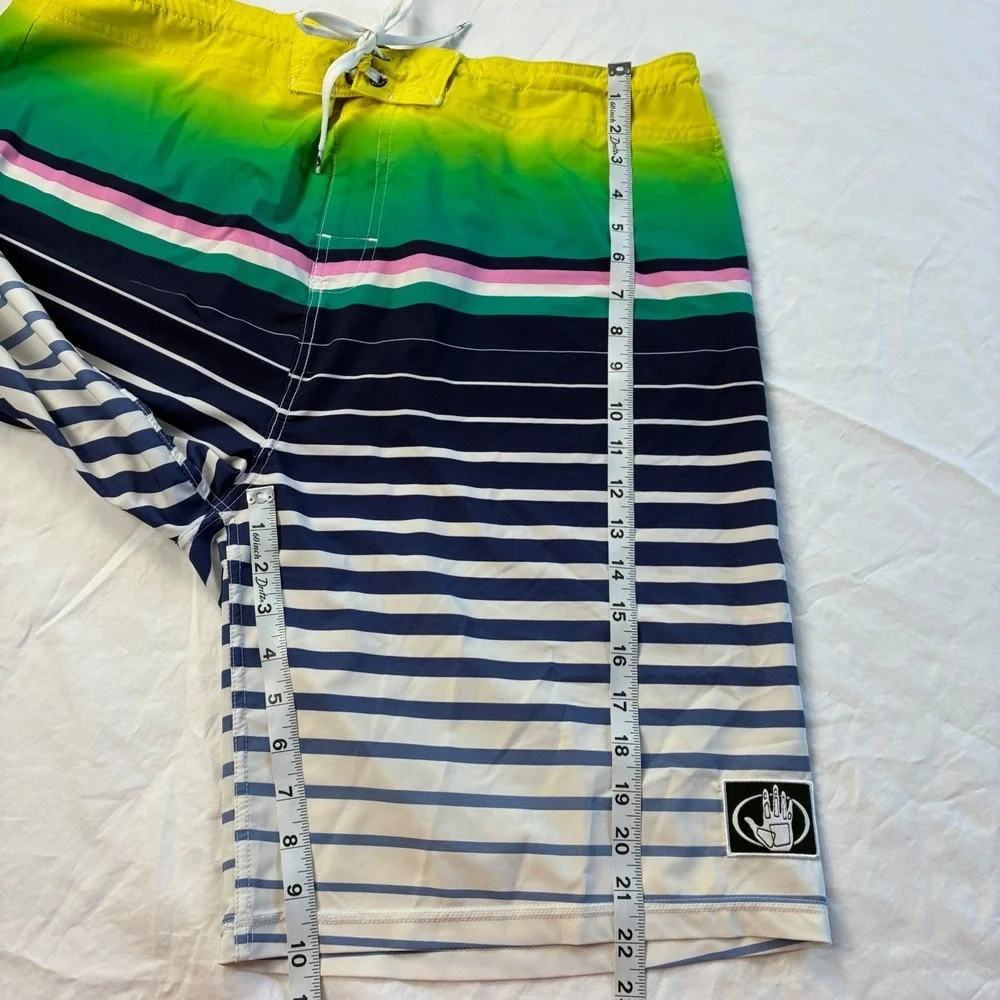 Body Glove Vapor X Board Shorts Mens 38 Striped Water Repellant Performance